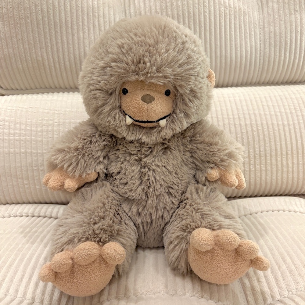 Jellycat Bo Bigfoot Rare Retired Woodland
